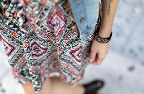 BE BOHOW. AZTEC DRESS