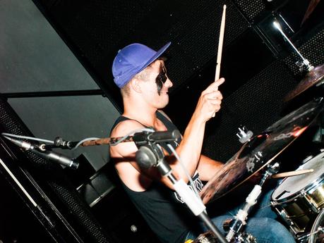 Deikhook triunfa en Fabrik