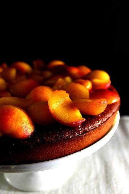 Tarta de requesón y albaricoques