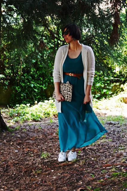 VESTIDO SEMITRANSPARENTE