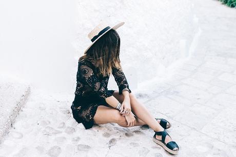 Crochet_Dress-Straw_Hat-Lack_Of_Color-Beach_Outfit-Black_Espadrilles-Italy-38
