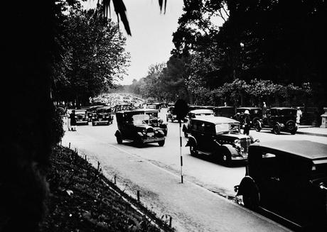 Fotos antiguas: Tráfico en el Retiro