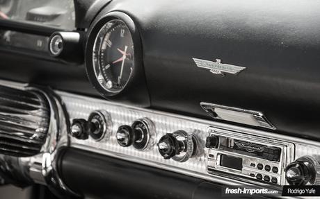 ford-thunderbird-1956-interior