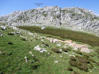 Valle de Lago-Pena la Paredina-Picos de la Mortera-Braña de Sousas