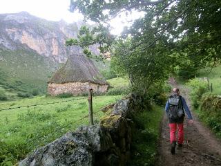 Valle de Lago-Pena la Paredina-Picos de la Mortera-Braña de Sousas