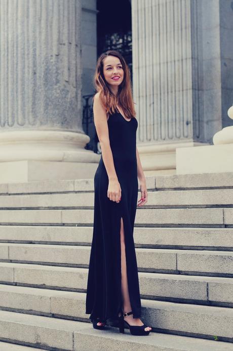 UN VESTIDO NEGRO MUY ESPECIAL