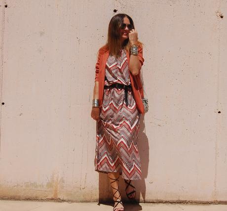 mÁXI pRINT + bLAZER #nOUNIFORMES