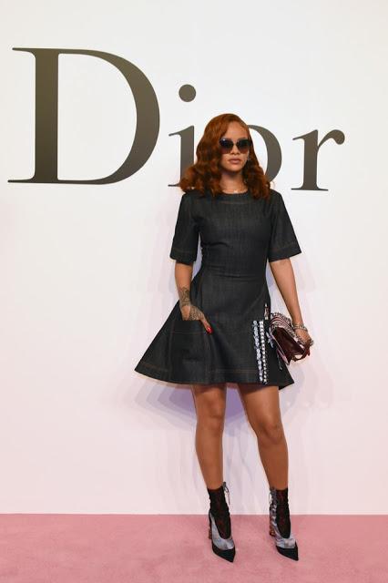 Rihanna luce DIOR DENIM en Tokyo