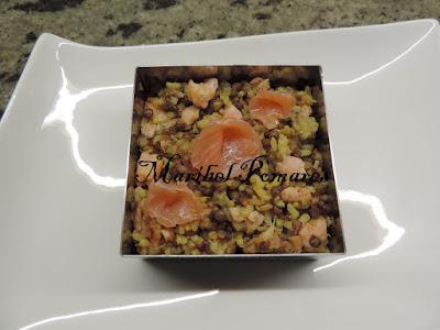 Arroz integral y lentejas con salmón ahumado.