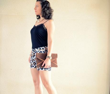 Mi vestido azul- Animal print shorts (12)