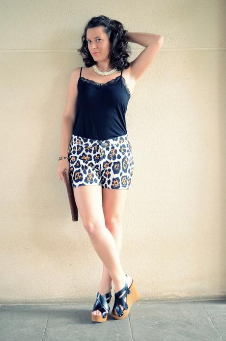 Mi vestido azul- Animal print shorts (5)