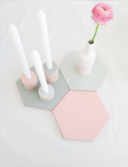 Tener un cachorro te impide...TENER UN SOFÁ BLANCO y un salón como este!