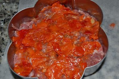 Hamburguesa Rellena de Pimientos Confitados Hamburguesa Rellena de Pimientos Confitados