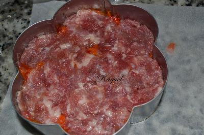 Hamburguesa Rellena de Pimientos Confitados Hamburguesa Rellena de Pimientos Confitados