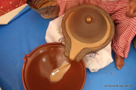 Las Chikas en Essaouira. Tagine de Cordero con Pasas y Aceitunas Verdes (Tagine de Souris d'Agneau)