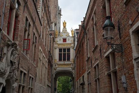 BRUJAS: ATREZZO MEDIEVAL