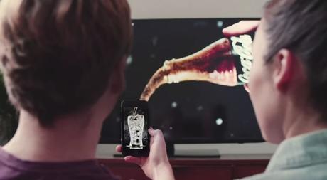 Coca-Cola innova en publicidad tradicional con una campaña “que se bebe” Coca-Cola innova en publicidad tradicional con una campaña “que se bebe”