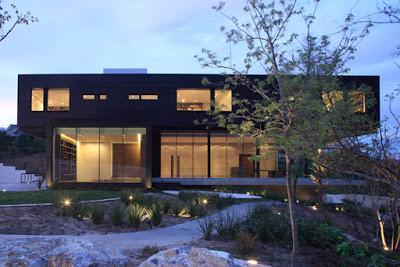 Casa Minimalista en Parque Nacional Chipinque