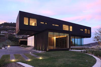 Casa Minimalista en Parque Nacional Chipinque