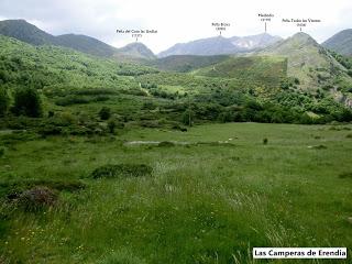 Pico Entrecolladas-Corral de los Diablos