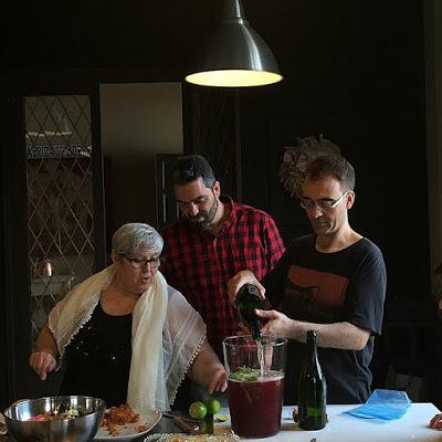 ENCUENTROS Y RISAS EN UN PICNIC BLOGUERO ENCUENTROS Y RISAS EN UN PICNIC BLOGUERO