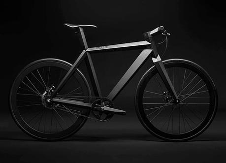 Dos estafadores detenidos en Valencia por la venta en línea de bicicleta de alta gama falsificadas