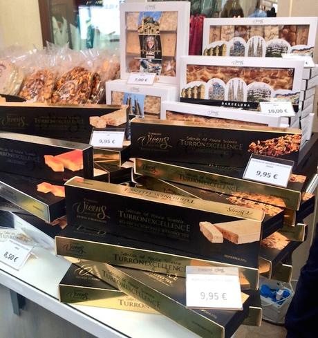 la roca village turrones