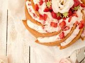 Eton mess bundt cake