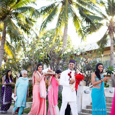 UNA BODA HINDU EN TAILANDIA LLENA DE COLOR
