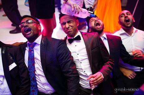 UNA BODA HINDU EN TAILANDIA LLENA DE COLOR