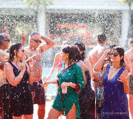 UNA BODA HINDU EN TAILANDIA LLENA DE COLOR