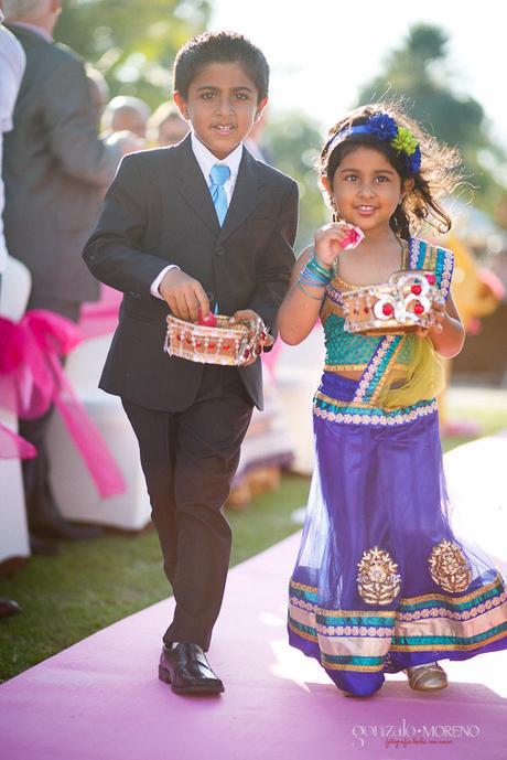 UNA BODA HINDU EN TAILANDIA LLENA DE COLOR