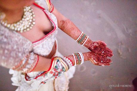 UNA BODA HINDU EN TAILANDIA LLENA DE COLOR