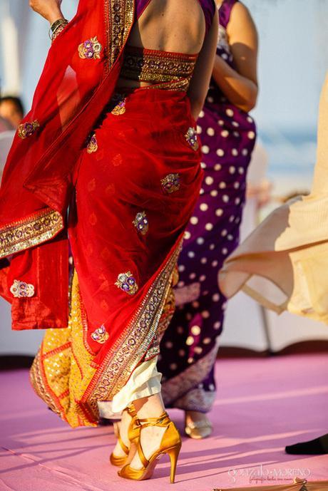 UNA BODA HINDU EN TAILANDIA LLENA DE COLOR