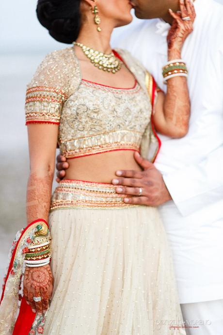 UNA BODA HINDU EN TAILANDIA LLENA DE COLOR