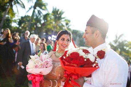 UNA BODA HINDU EN TAILANDIA LLENA DE COLOR