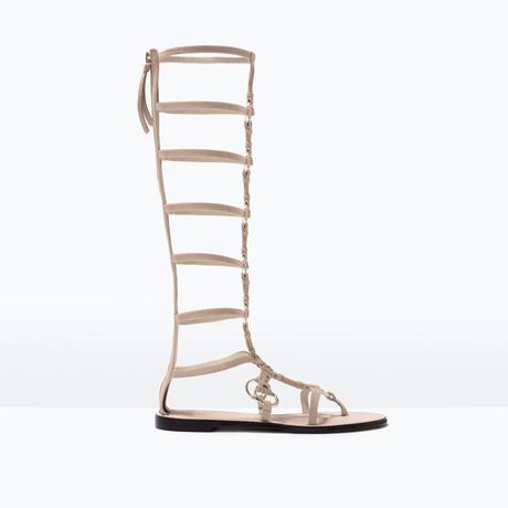 Imagen 1 de SANDALIA ROMANA PIEL HEBILLAS de Zara