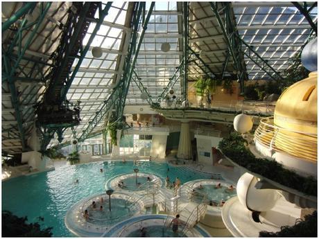 El balneario de aguas termales de Caldea