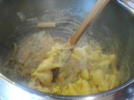 Pasta con patatas y queso provolone – Pasta con patatas – Pasta patate e provola affumicata pastapatatasprovola7