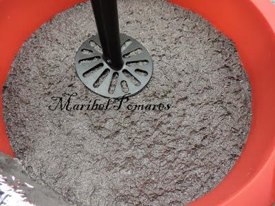 Tarta chocolate blanco y galletas oreo.