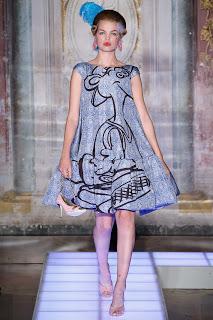 Moschino presenta su colección de hombre.