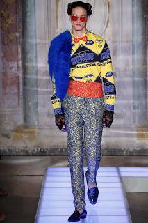 Moschino presenta su colección de hombre.