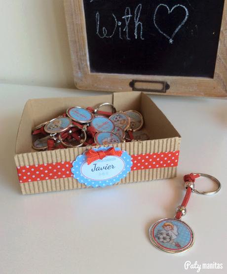 Conjunto de libro de primera comunión a juego con recordatorios y detalles personalizados