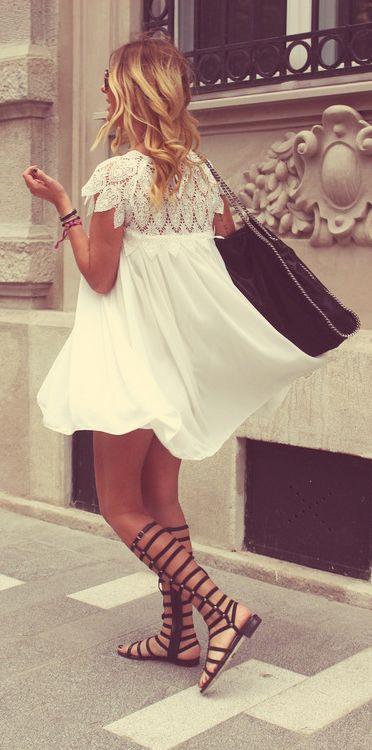 En Tendencia: Sandalias romanas de caña alta