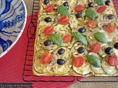 Coca de Cerveza con Calabacín y Cebolla