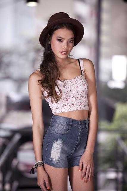 SHORT PIN UP PARA MUJERES