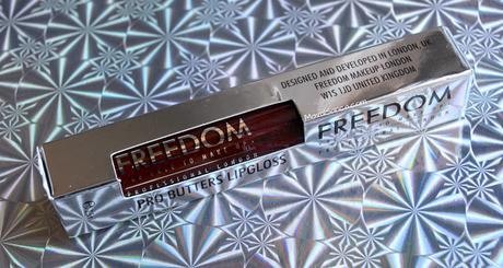 FREEDOM Makeup Haul: Primeras impresiones // First Impressions