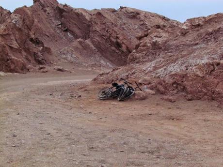 Sandboard en el Valle de la Muerte. Desierto de Atacama. Chile