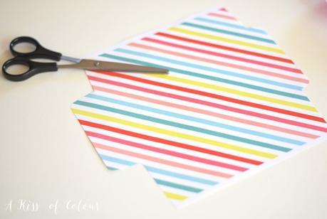 Easy DIY colourful envelope 