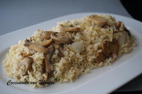 Arroz integral con sepia y champiñones